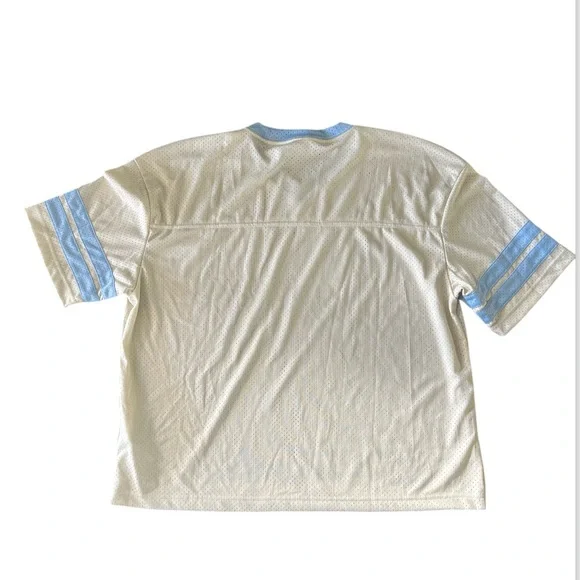 Hollister Cream and Light Blue Men's Jersey - Picture 3 of 6